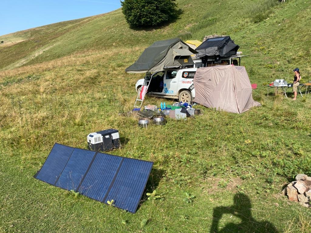 Solarpanel 100W mieten bei iSmartCamp